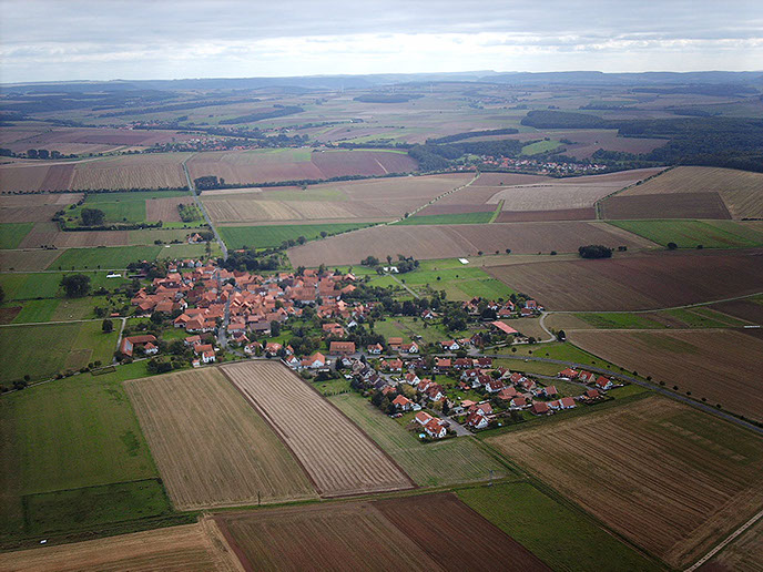 Sattenhausen aus der Luft